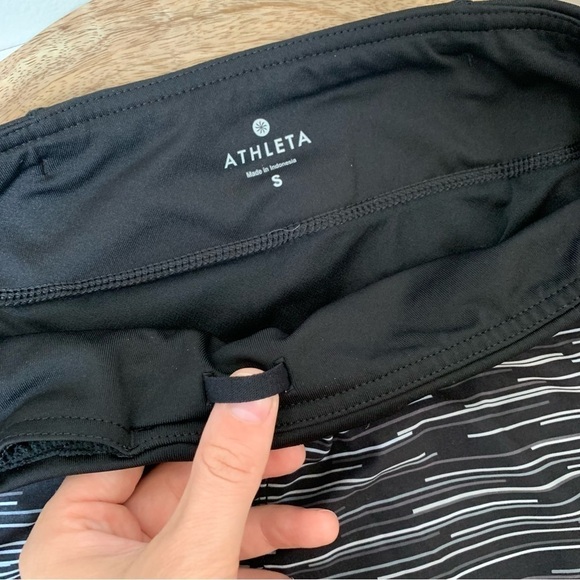 ATHLETA Shorts Black and Gray Size Small - Picture 5 of 9